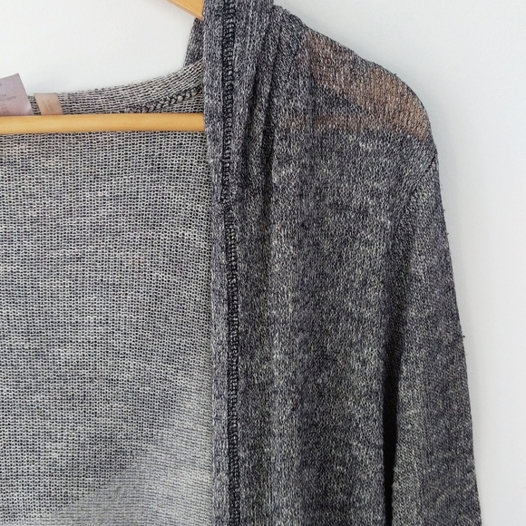 H&M Divided Cardigan - Picture 2 of 4